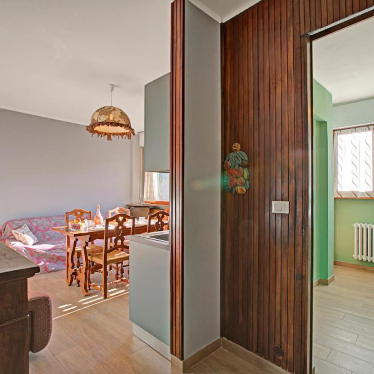 La Casa Di Felice with Balcony - Happy Rentals - Apartment with Balcony - 8