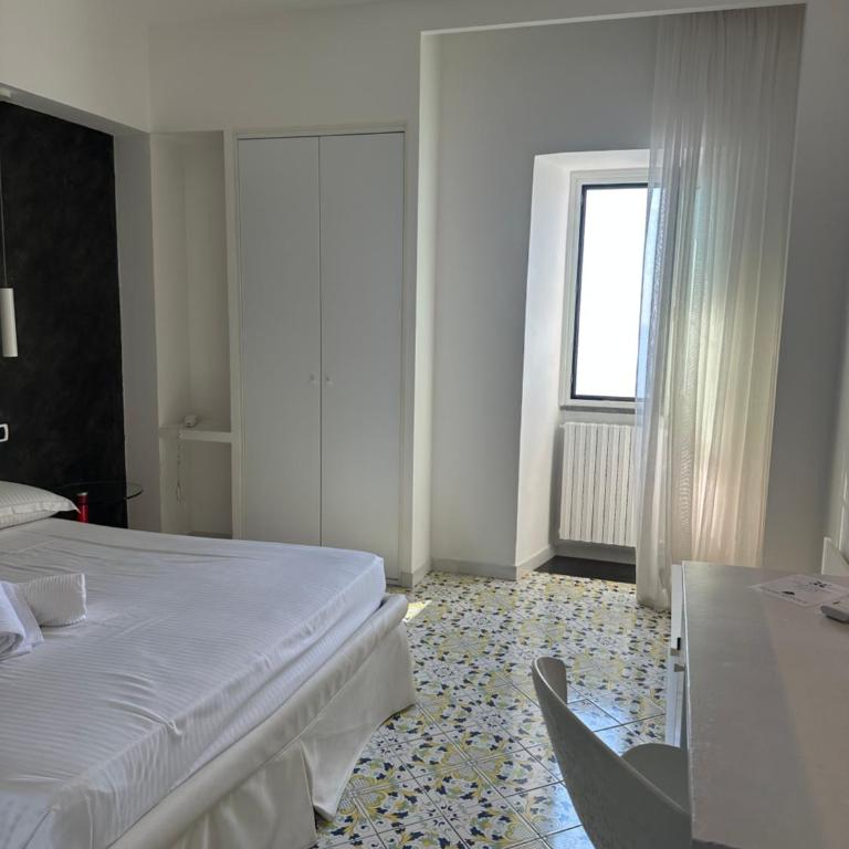 Hotel Villa Felice Relais - Camera Matrimoniale Classic con Vista Mare - 5