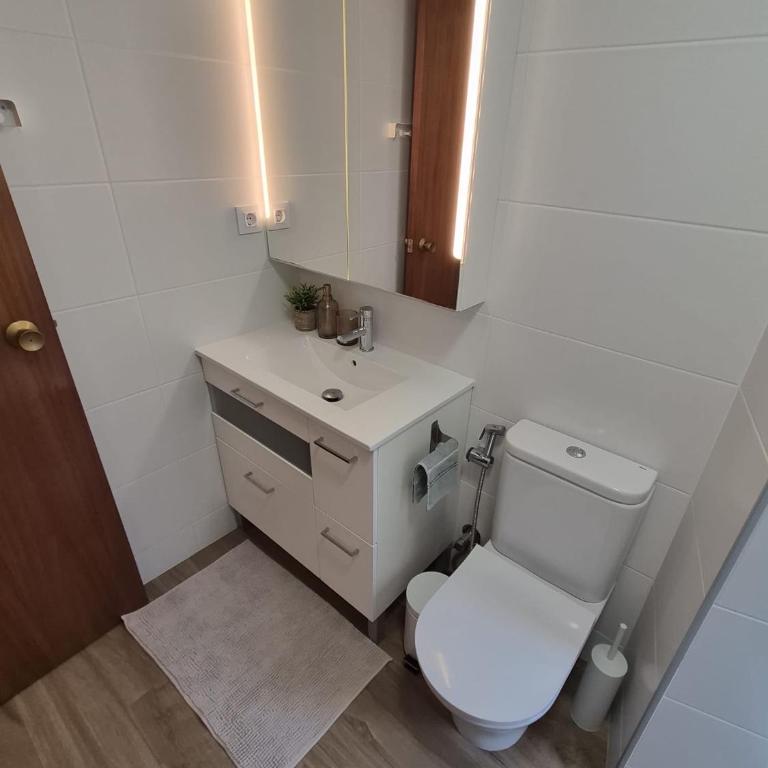 Cristal Del Cura Apartment - Two-Bedroom Apartment - 13