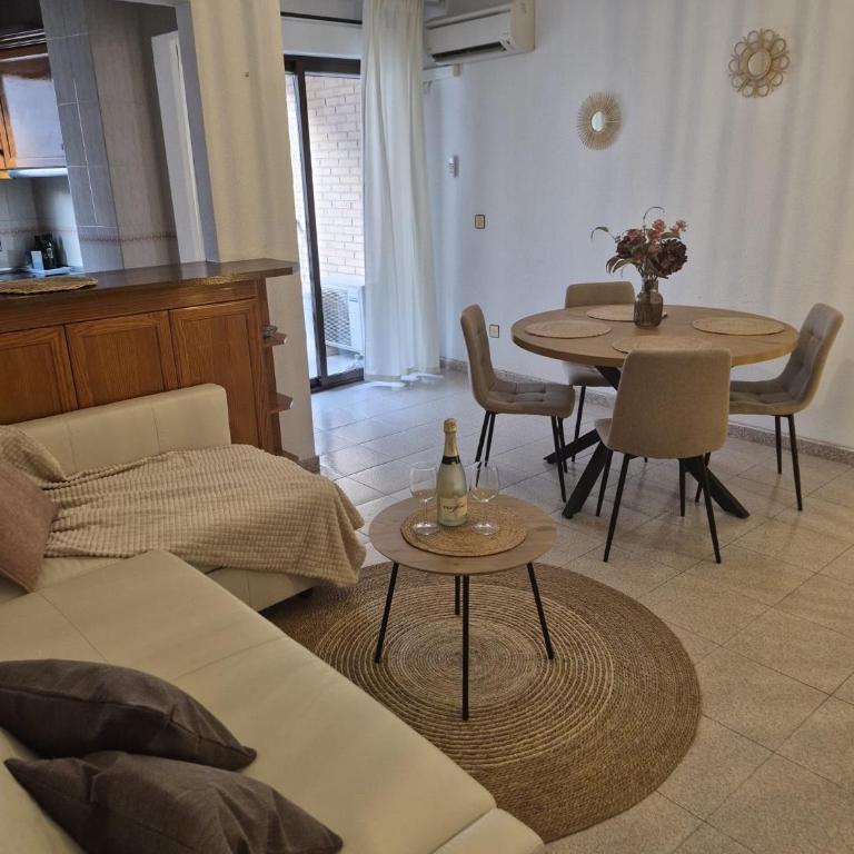 Cristal Del Cura Apartment - Two-Bedroom Apartment - 1