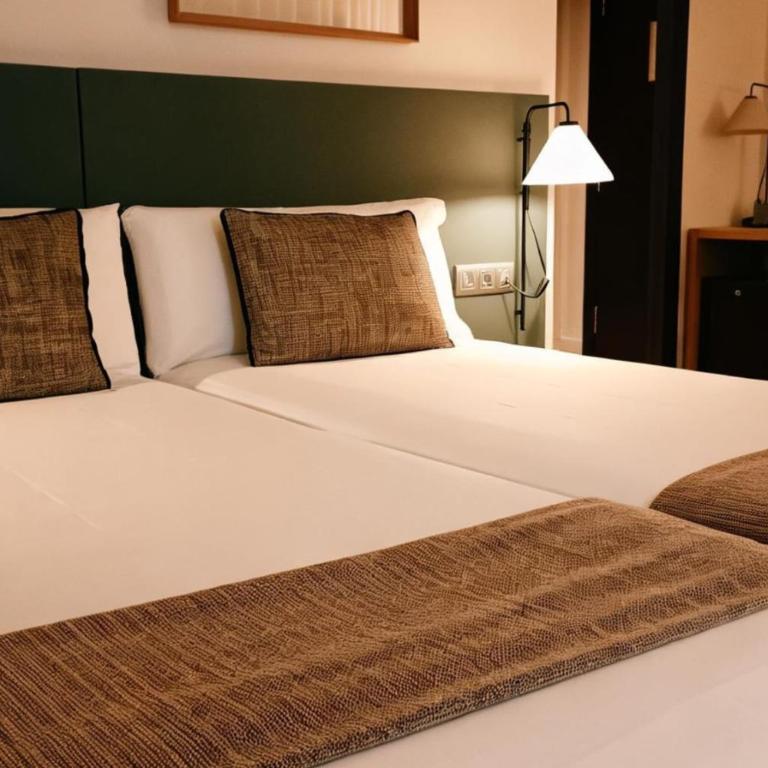 Arc La Rambla - Habitación Doble - 2 camas - 6