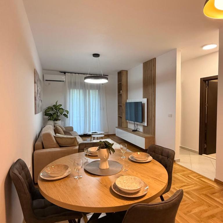 Santo Apartment - One-Bedroom Apartment - 9