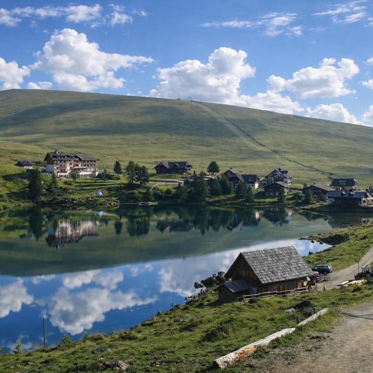 Falkert Luxus Chalet an der Piste und am Falkertsee,Panorama See und Bergblick 11 Gäste - Chalet - 44