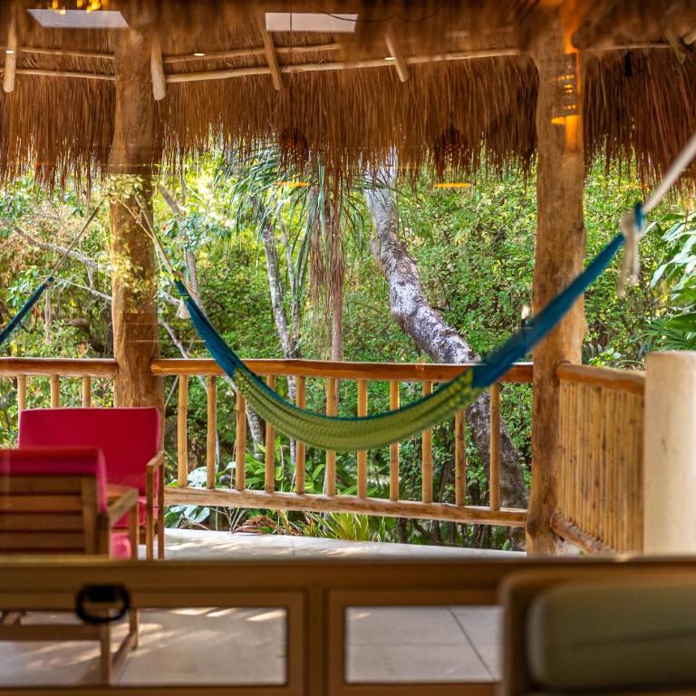 Riviera Maya Suites - Bungalow con patio - 8