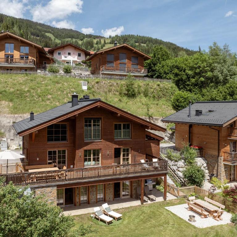 Royal Mountain Lodge- Chalet in Mühlbach am Hochkönig-10 Personen- Sauna- Wallbox- Ski Amadé- HochkönigCard- Guest Mobilty Ticket - Chalet - 55