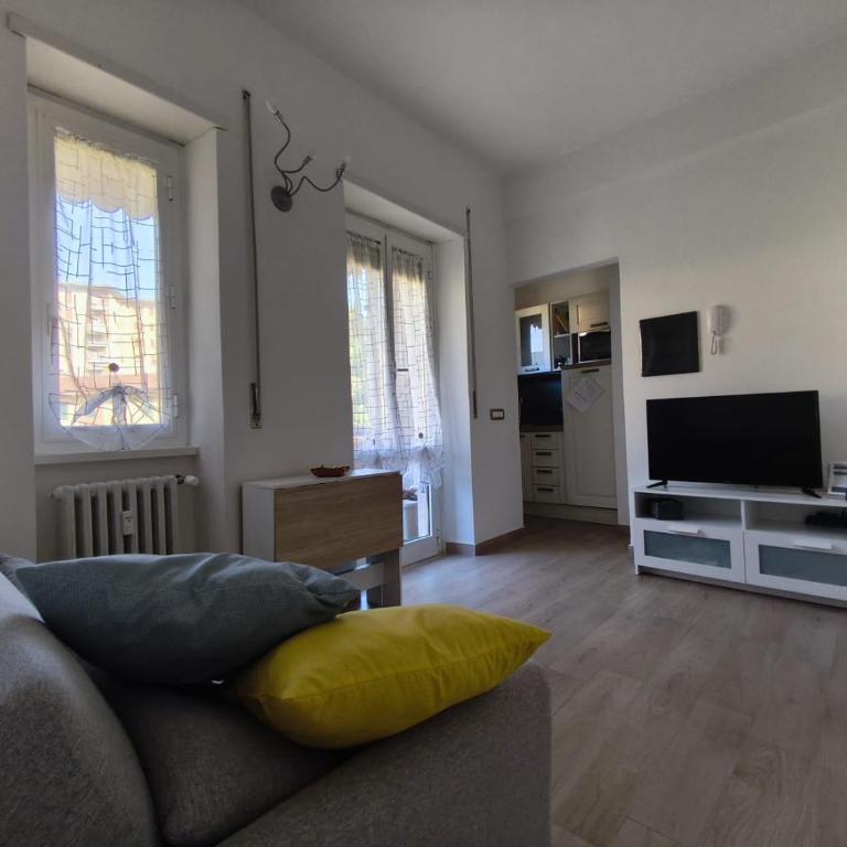 King House - One-Bedroom Apartment - 1