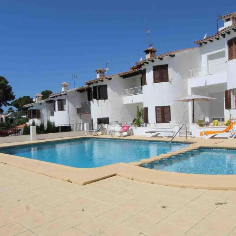 Acogedora casa en Moraira con piscina comunitaria, cerca de la playa, ideal para familias y amigos - HISP-216-222 - Casa - 13