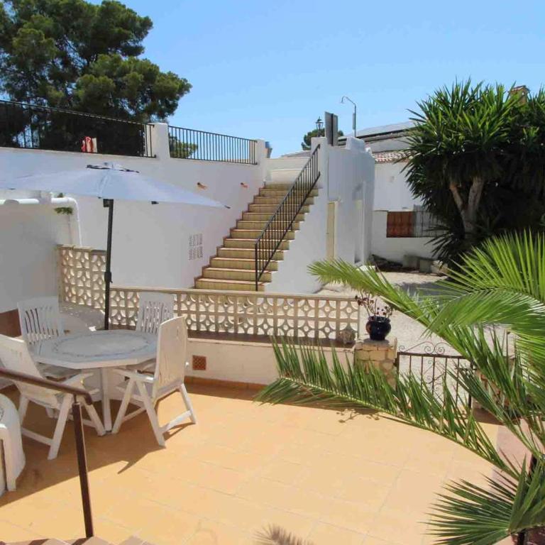Acogedora casa en Moraira con piscina comunitaria, cerca de la playa, ideal para familias y amigos - HISP-216-222 - Casa - 15