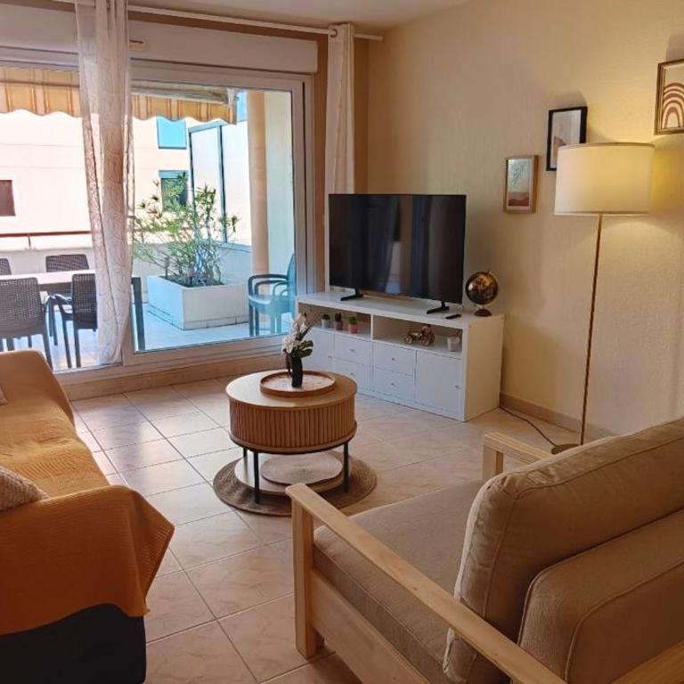 Large apartment with a 35 m terrace - Apartment - 3