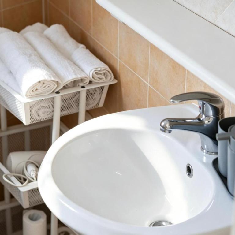 B&B L'Umbra di lu Soli - Camera Matrimoniale con Bagno Privato Esterno - 3
