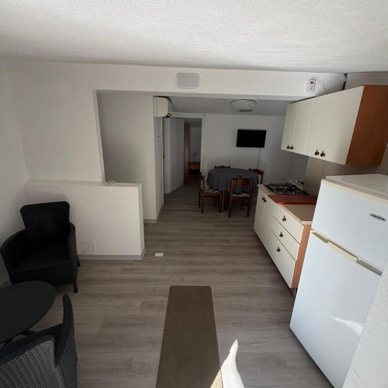 Residence Mare Blue - Appartamento con 2 Camere da Letto e Vista Città - 2