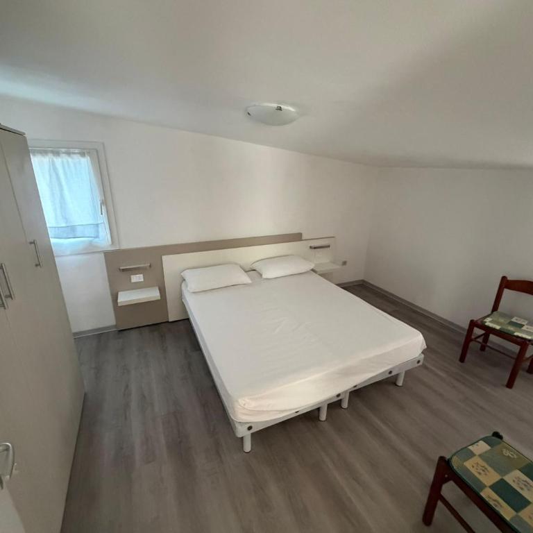 Residence Mare Blue - Appartamento con 2 Camere da Letto e Vista Città - 6