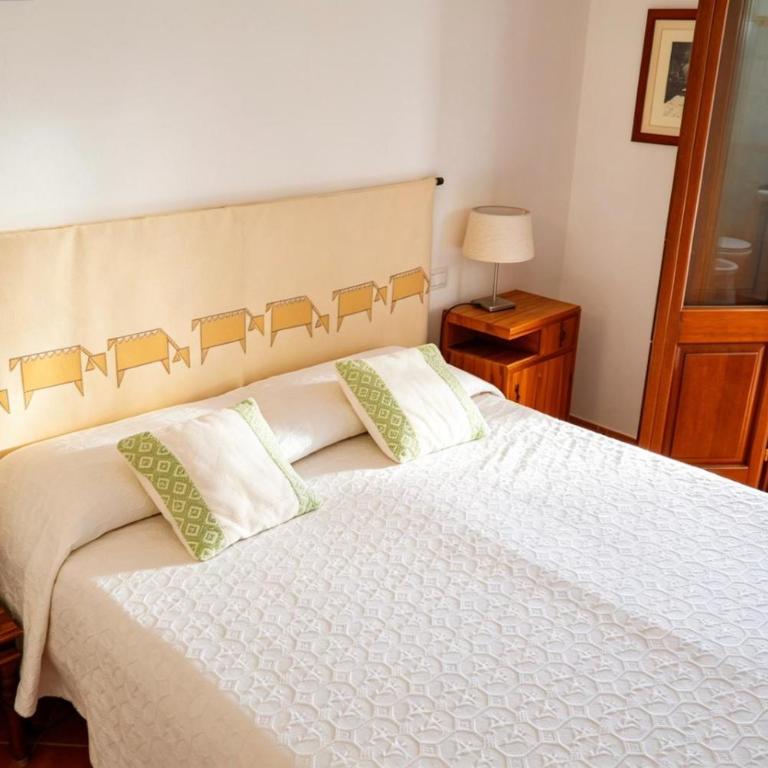 B&B L'Umbra di lu Soli - Camera Matrimoniale/Doppia con Letti Singoli con Vista Giardino - 4