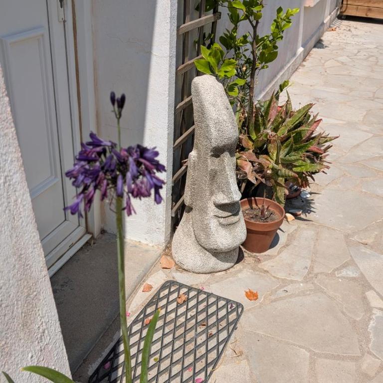 Logement à 150m de la plage -Tout à pied - Calme & familial - One-Bedroom Apartment - 15