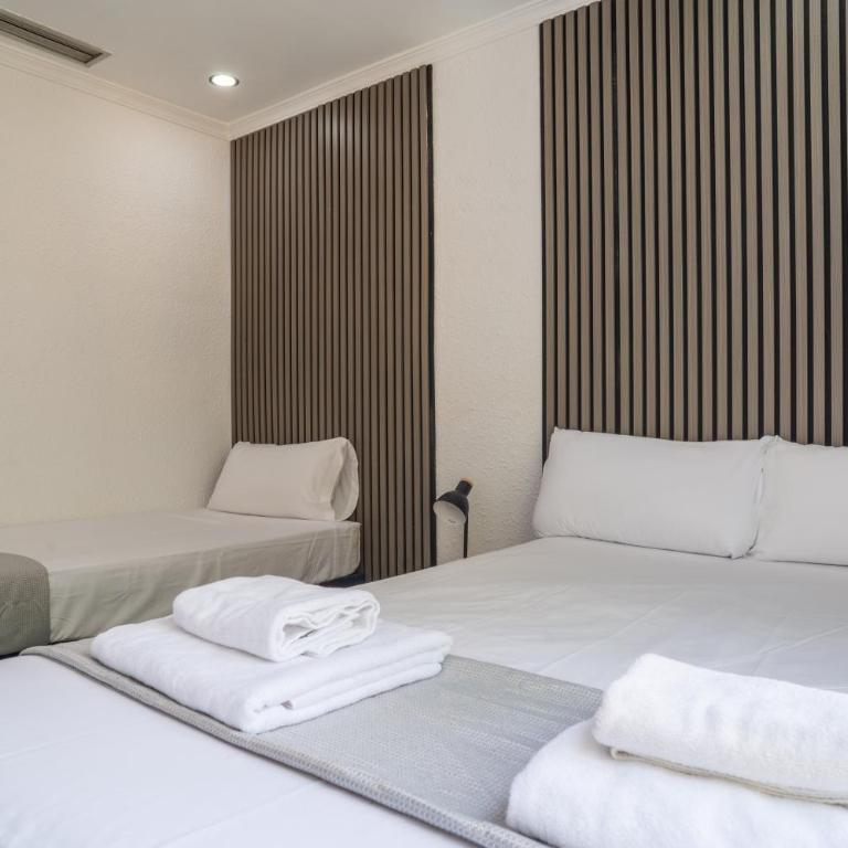 Ella Torremolinos Centro - Habitación Familiar Estándar - 7