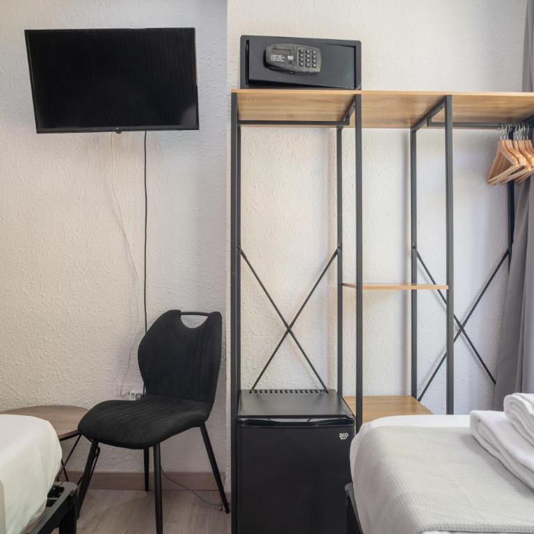 Ella Torremolinos Centro - Habitación Familiar Estándar - 12
