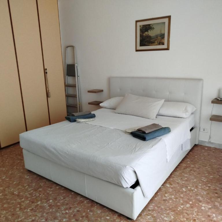 Appartamento Levante - Appartamento con 2 Camere da Letto - 3