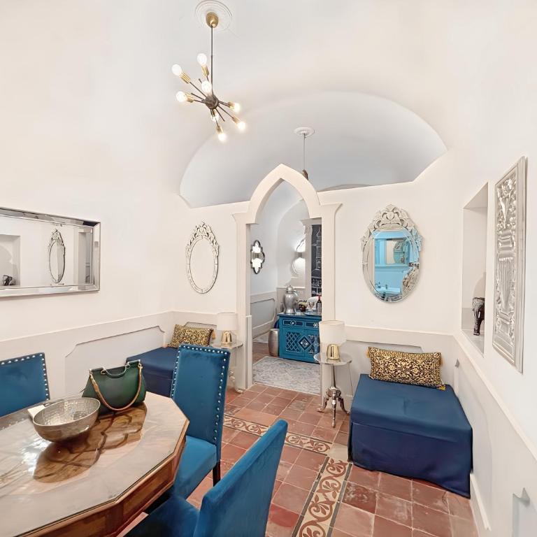 I Love MoReSco - Deluxe Suite - 8