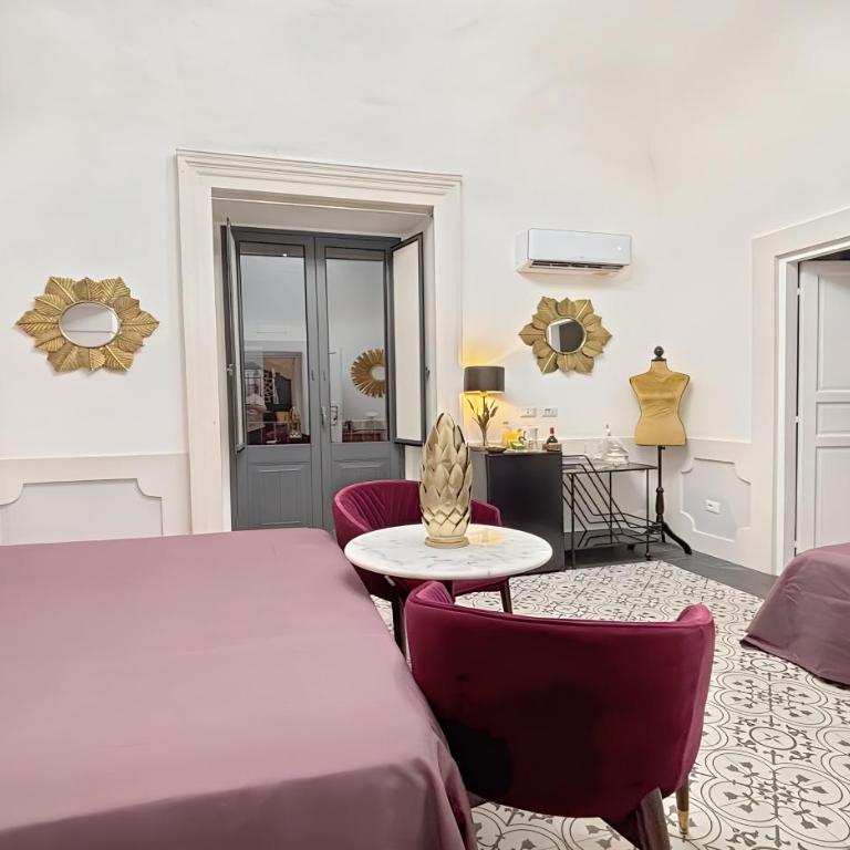 I Love MoReSco - Deluxe Suite with Spa Bath - 5