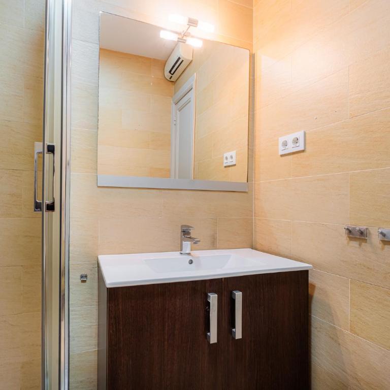 Paseo San Juan Barcelona - Apartamento - 18