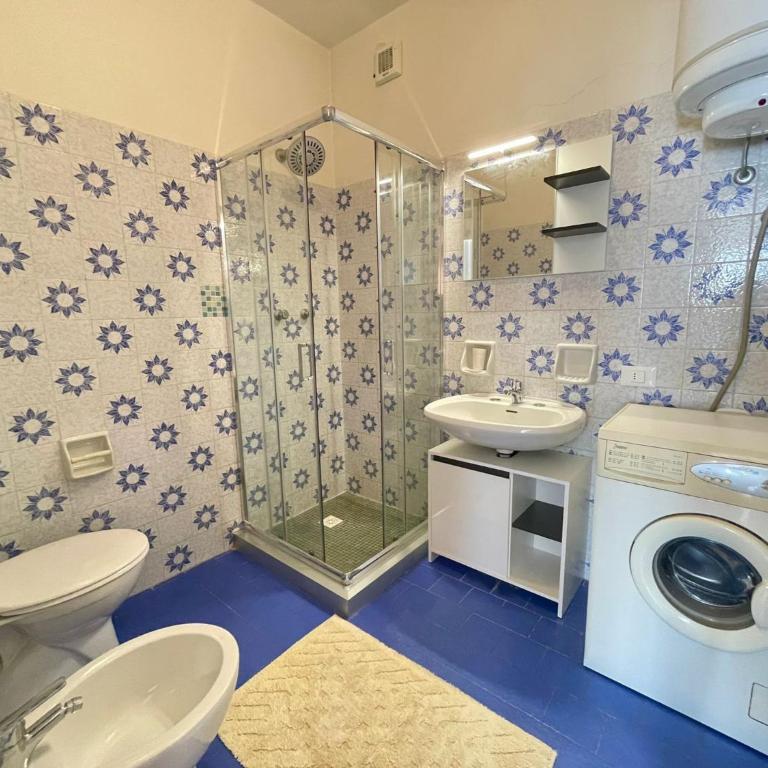 Cozy flat 370m from the beach - Appartamento - 5