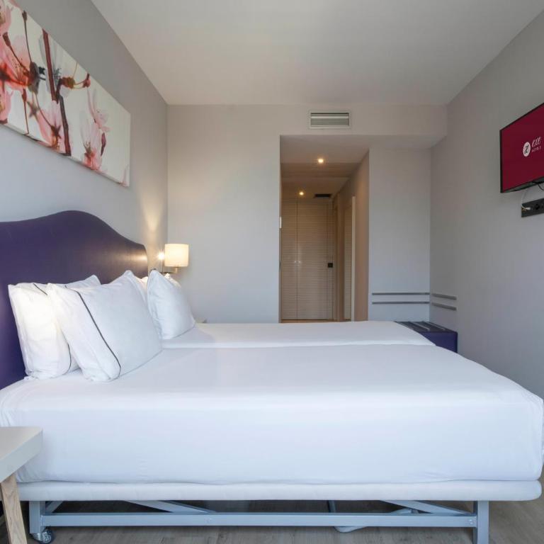 Exe Moncloa - Habitación Doble con aparcamiento - 1 o 2 camas - 3
