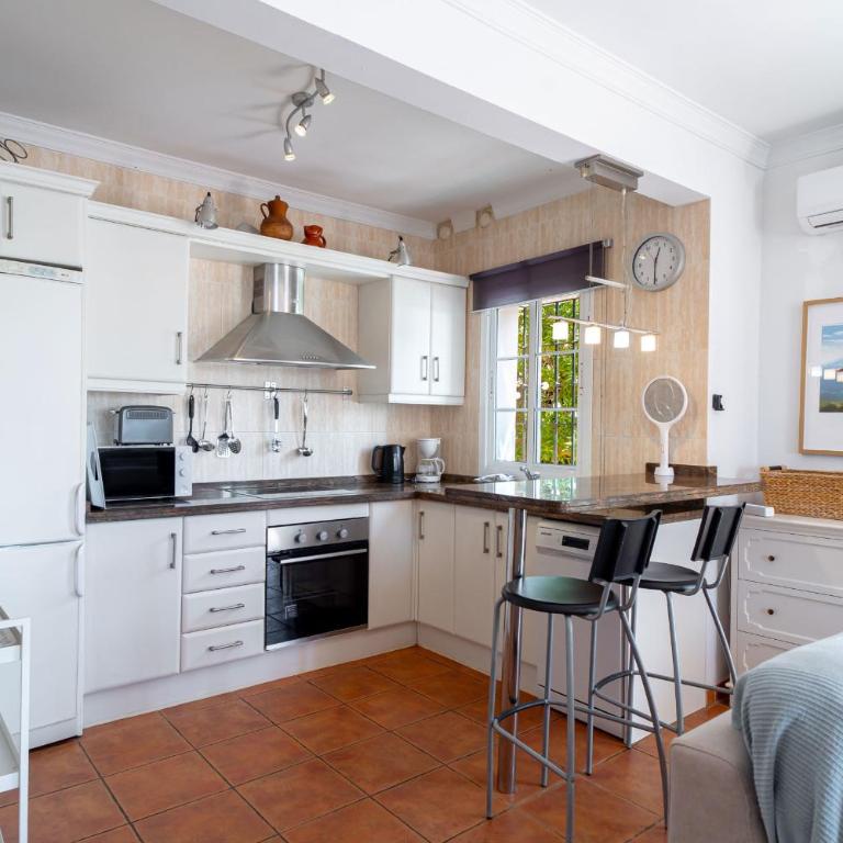 Villa Calidum - Private Pool, Sea Views & 5min from Nerja - Villa con piscina privada - 16