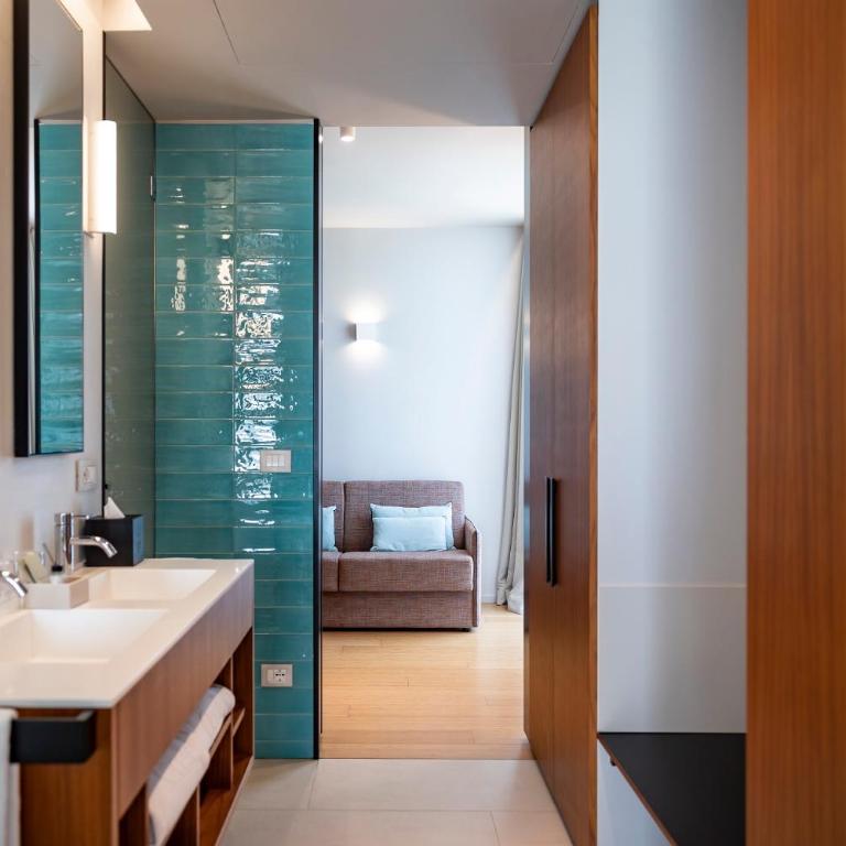Hotel Ocelle Thermae & Spa - Adults Only - Suite with Lake View and Spa Access - 4