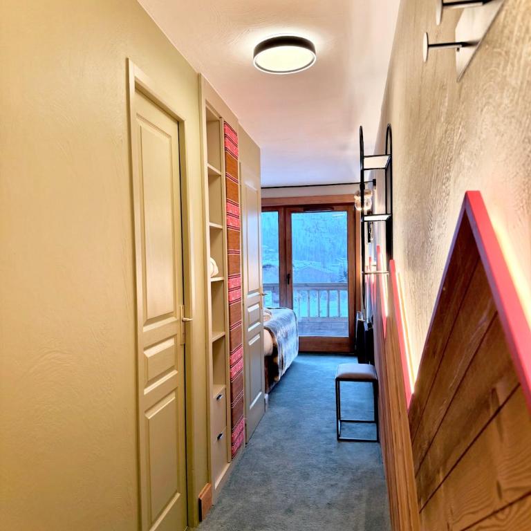 Hôtel Ski Lodge - Chambres & Appartements - Village Montana - Chambre Double ou Lits Jumeaux avec Balcon pour 2 Personnes - 19