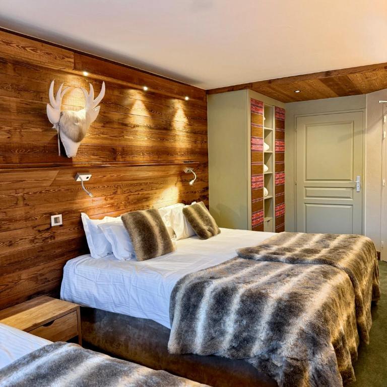 Hôtel Ski Lodge - Chambres & Appartements - Village Montana - Chambre Triple sans Balcon - 7