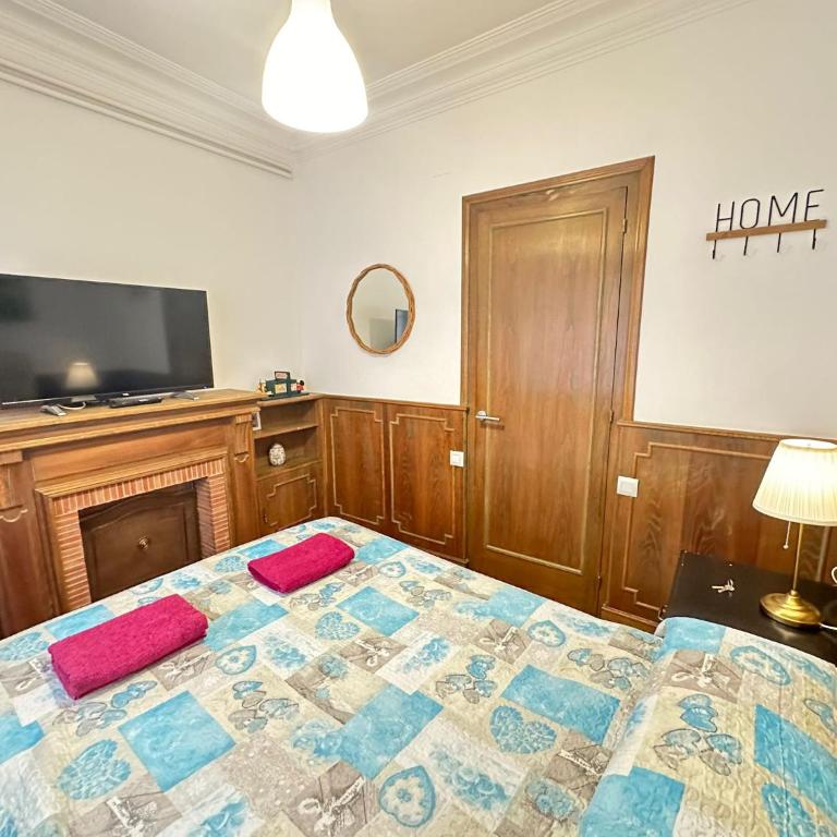 Rooms Nuevo Balmes - Habitación Doble Estándar con baño compartido - 4