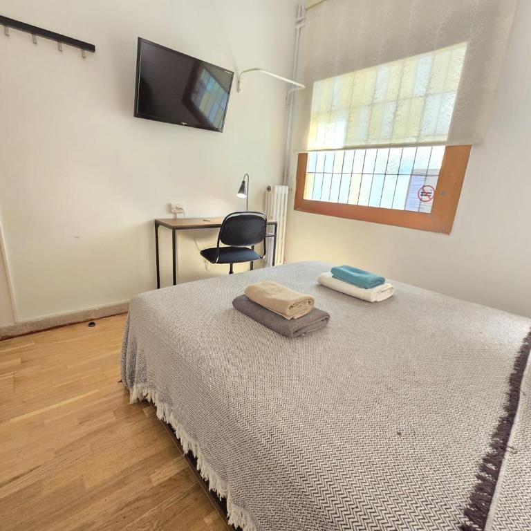 Rooms Nuevo Balmes - Habitación Doble con baño compartido - 1