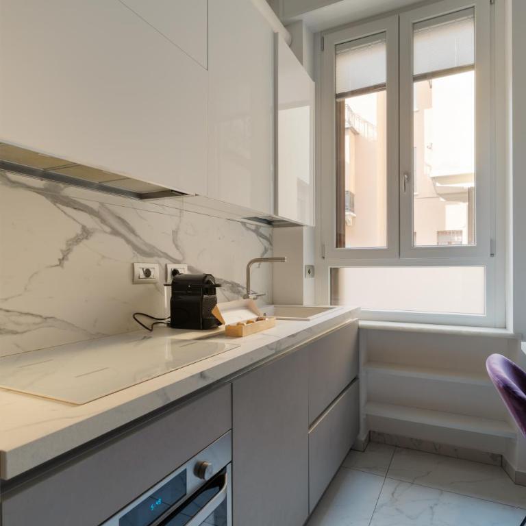 Centrale - Corso Buenos Aires Spazioso Bilocale - Appartamento con 1 Camera da Letto - 13
