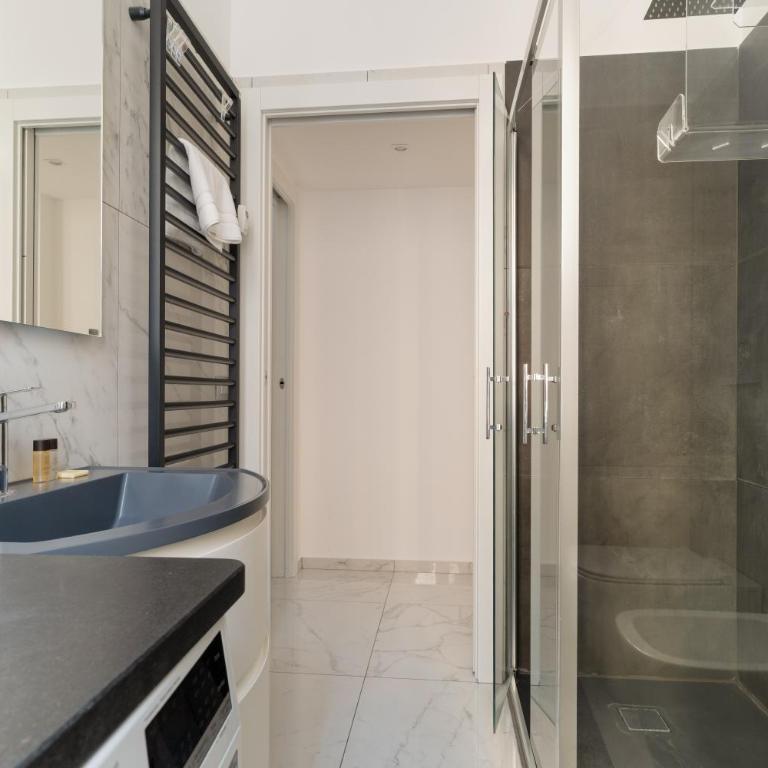 Centrale - Corso Buenos Aires Spazioso Bilocale - Appartamento con 1 Camera da Letto - 11