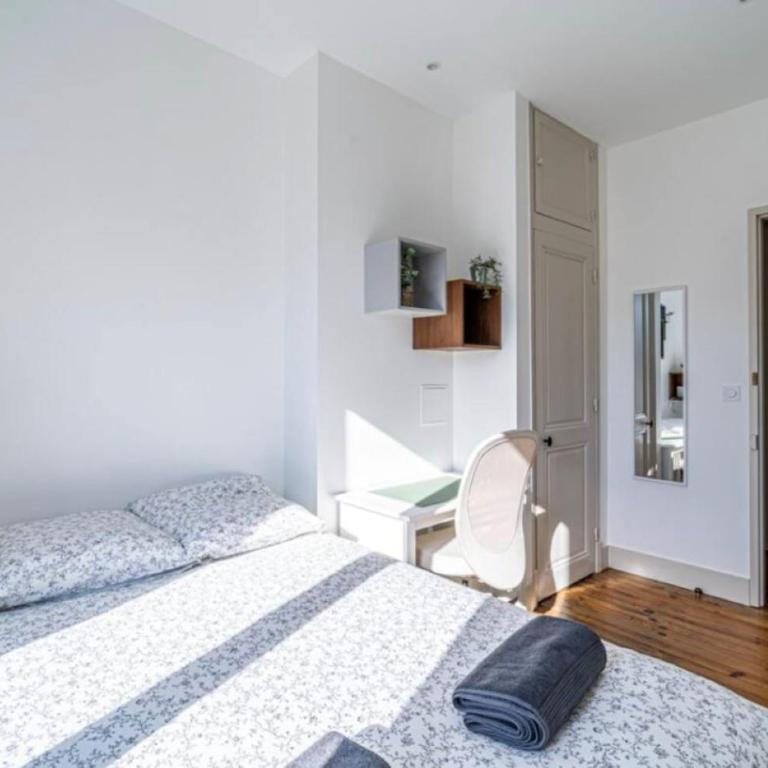 L'Estampille - T5 de 90m2 - Jusqu'à 4 Chambres - Wifi - GEM - Gare - Apartamento Deluxe de 4 dormitorios - 4