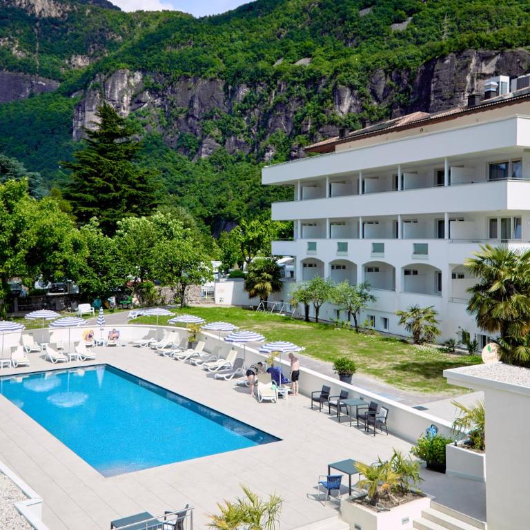 Hotel Markushof - Adults only - Habitación Doble Deluxe con vistas a la piscina - 1 o 2 camas - 4