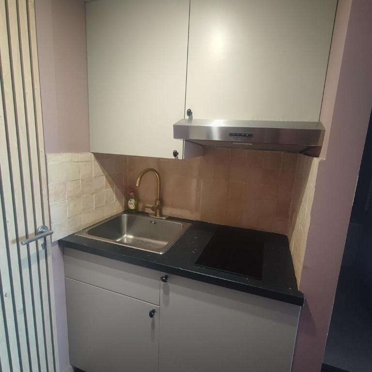 Studio Kennedy 5 min à pied de la Tour Eiffel - Appartement 1 Chambre - 6