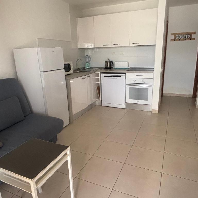 Apartamento tranquilo Sun Beach - Casa - 5