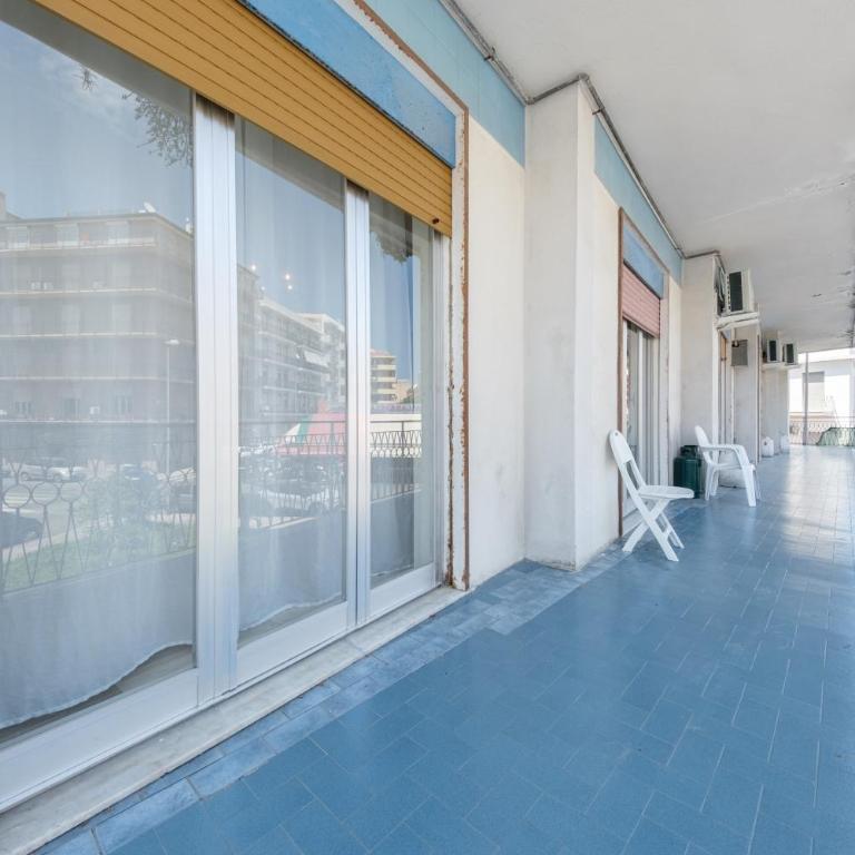 Casa Vacanze Piazza Europa - Appartamento Premium con 3 Camere da Letto e Balcone - 27