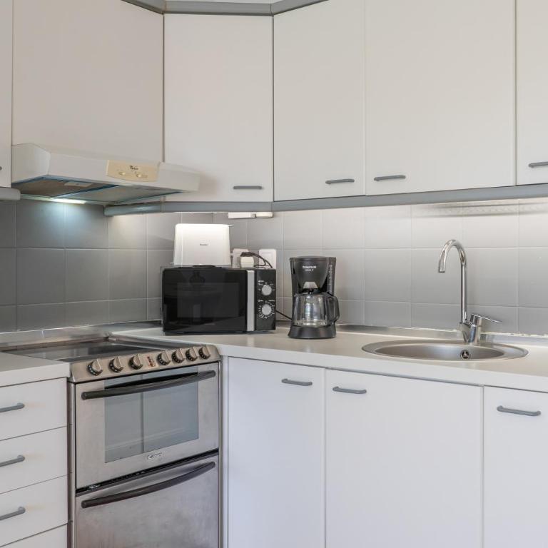 Girasol A107 - Superior One-Bedroom Apartment with Balcony - 10