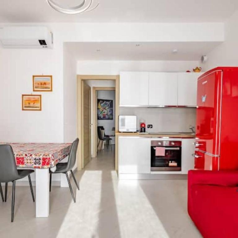 Iris Apartment | Vista Gallinara - Appartamento con 1 Camera da Letto - 1