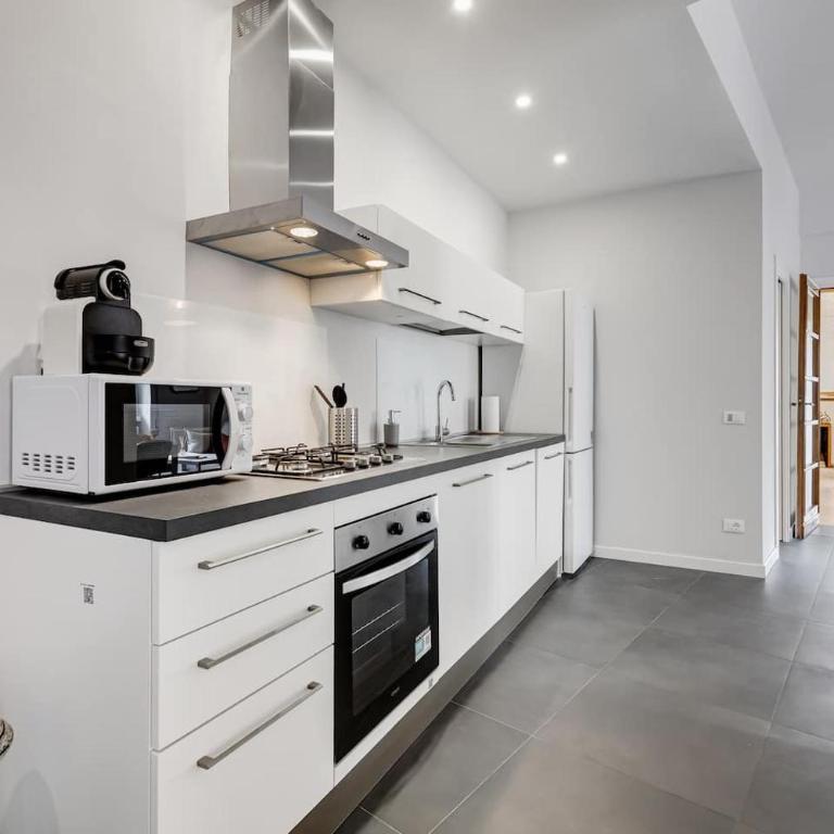Exclusive Rome Apartments - Camera Familiare - 8