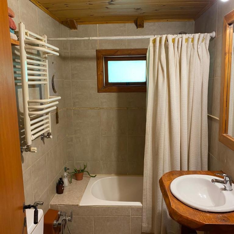 Casa de Montaña en Bariloche - Two-Bedroom House - 7