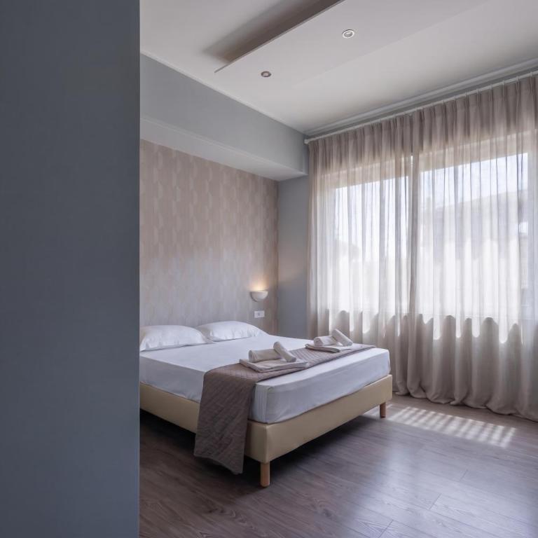 La Palazzata Urban Suites - Camera Matrimoniale con Bagno Privato - 11