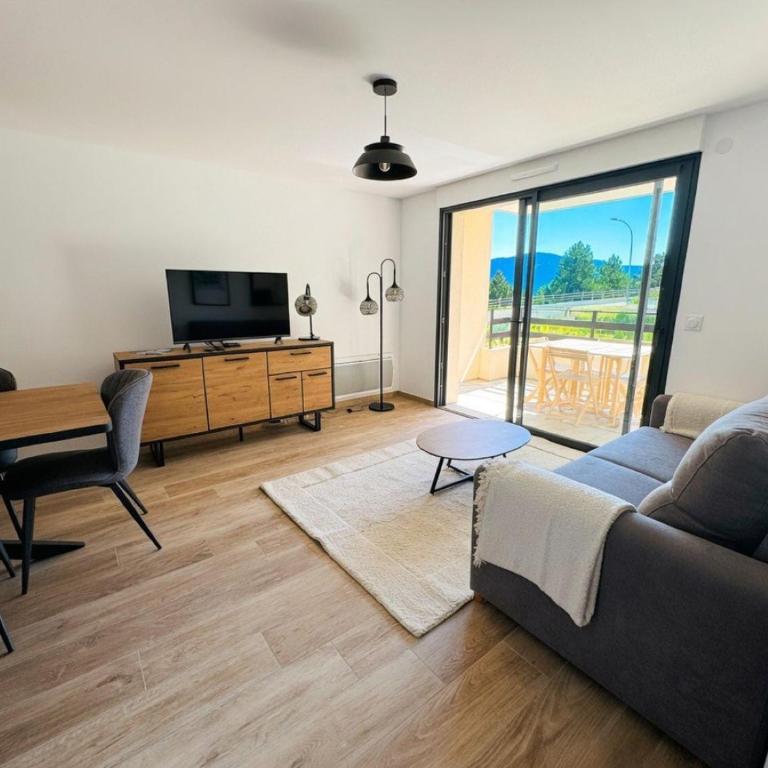 T3 moderne 6 pers, terrasse, vue lac, parking - Apartment mit 2 Schlafzimmern und Terrasse - 9
