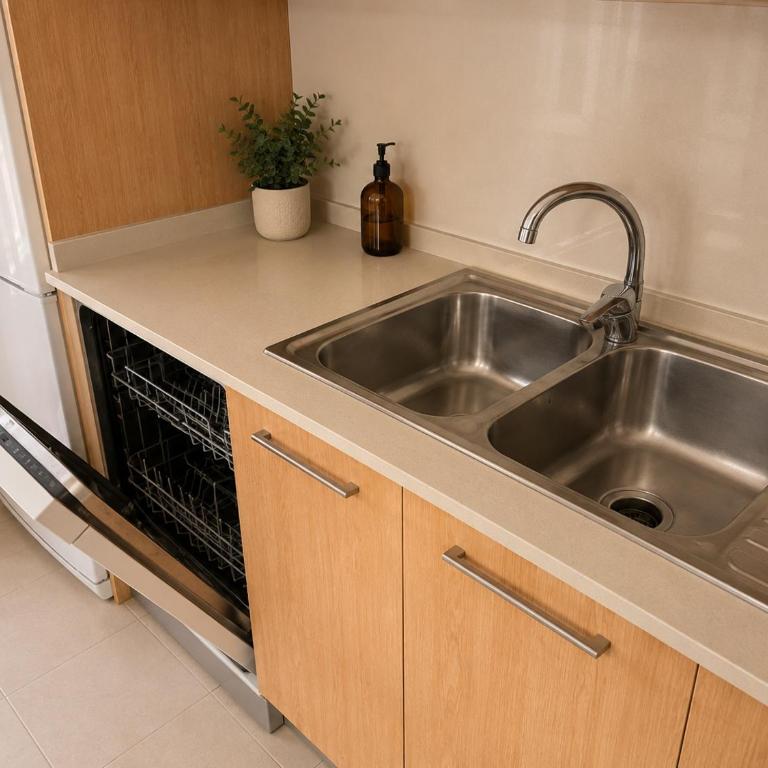 Plaza Catalunya City Center Apartments - Apartamento de 3 dormitorios con terraza - 70