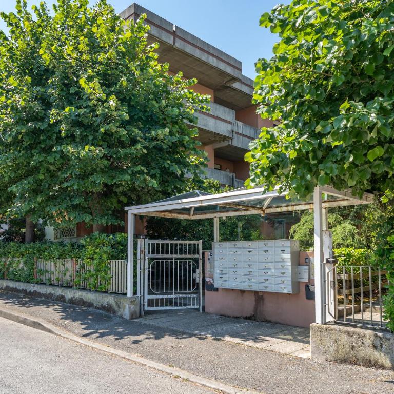 Riccione Chill Beach Flat - Il Lupo Affitta - Two-Bedroom Apartment - 13