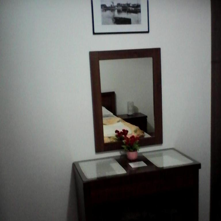 Apartments Budva Center 2 - Apartman sa 2 Spavaće Sobe i Balkonom - 4