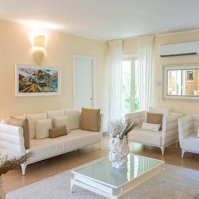 Villa Mastrissa Taormina - Private Villa with 2 pool - Private villa with 4 bedrooms and a swimming pool - 21