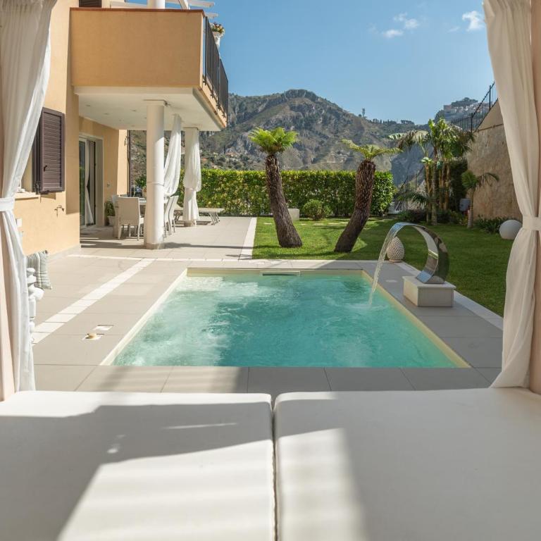 Villa Mastrissa Taormina - Private Villa with 2 pool - Private villa with 4 bedrooms and a swimming pool - 23
